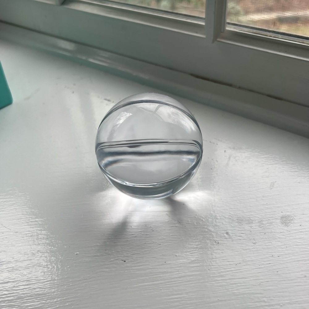 Tiffany & Co Crystal Basketball Paperweight Barclays Center Brooklyn Nets Knicks - Picture 8 of 9